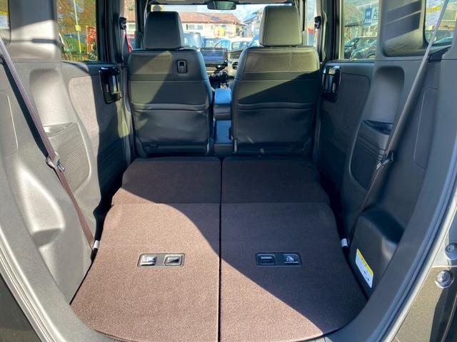 Ｎ－ＢＯＸカスタム Ｇ・Ｌターボホンダセンシング　冬タイヤ付き　エンジンスターター　クルーズコントロール　車線逸脱　ＥＴＣ　ＡＢＳ　純正ナビ　バックモニター　両側スライド（11枚目）