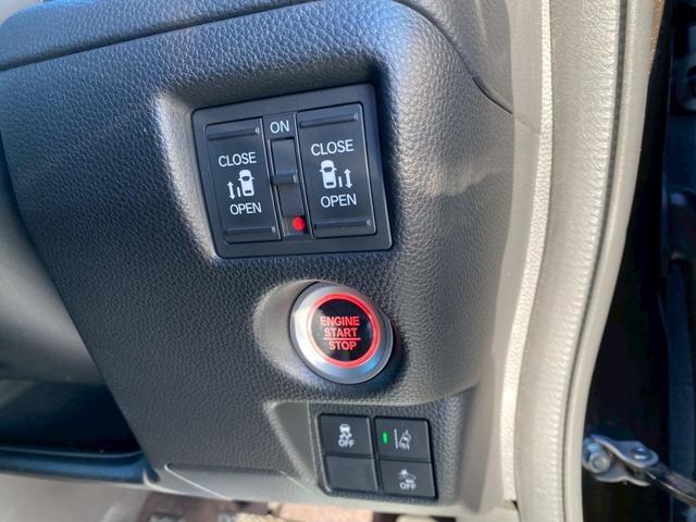 Ｎ－ＢＯＸカスタム Ｇ・Ｌターボホンダセンシング　冬タイヤ付き　エンジンスターター　クルーズコントロール　車線逸脱　ＥＴＣ　ＡＢＳ　純正ナビ　バックモニター　両側スライド（19枚目）