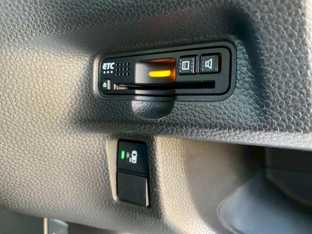 Ｎ－ＢＯＸカスタム Ｇ・Ｌターボホンダセンシング　冬タイヤ付き　エンジンスターター　クルーズコントロール　車線逸脱　ＥＴＣ　ＡＢＳ　純正ナビ　バックモニター　両側スライド（21枚目）