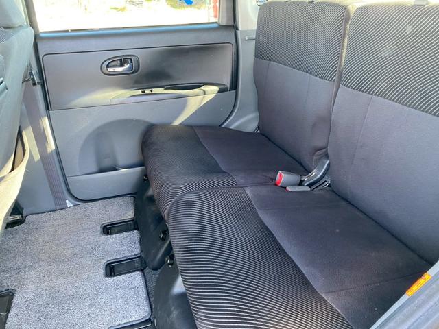 タント カスタムＲＳ　４ＷＤ　社外ナビ　Ｗエアバック　キーフリーシステム　フルオートエアコン　スマートキー　ベンチシート（8枚目）