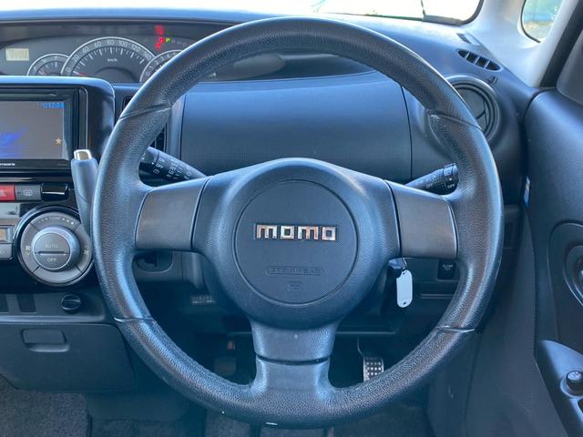 タント カスタムＲＳ　４ＷＤ　社外ナビ　Ｗエアバック　キーフリーシステム　フルオートエアコン　スマートキー　ベンチシート（12枚目）