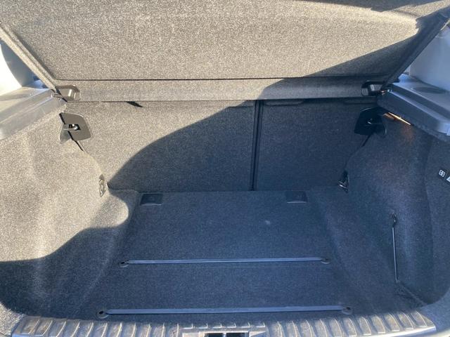 1シリーズ 116i ETC ナビオーディオ パワステ エアバック オートエアコン パワーウィンドウ ABS(10枚目)