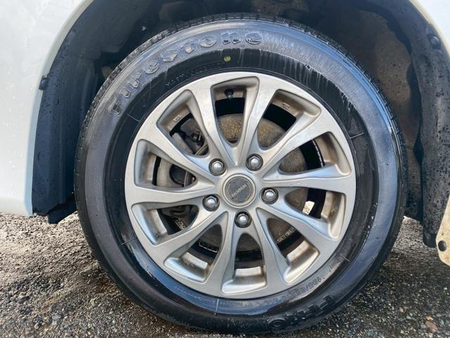 ヴォクシー X Lエディション フルタイム4WD ナビ バックカメラ TV 両側パワースライドドア 三列シート 衝突安全ボディ エアバック パワステ パワーウィンドウ ABS キーレス付き ETC(26枚目)