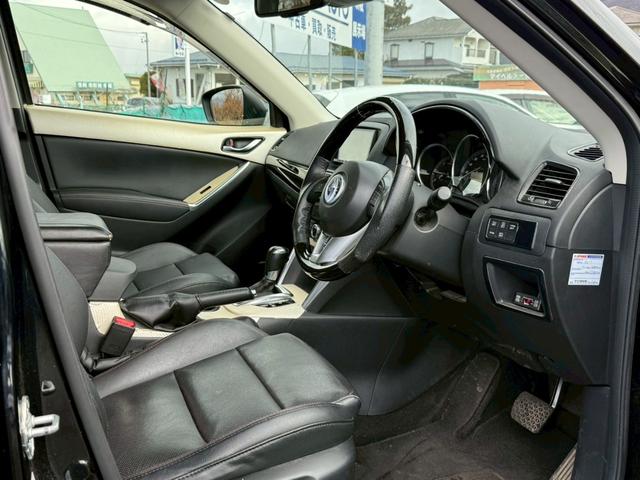 ＣＸ－５ ＸＤ　Ｌパッケージ　４ＷＤ　ターボ　ＲＯＷＥＮエアロ　皮シート　パワーシート　シートヒーター　ナビ　バックカメラ　Ｂｌｕｅｔｏｏｔｈ　パワーステアリング　パワーウィンドウ　スマートキー　クルーズコントロール　Ｗエアバック（9枚目）