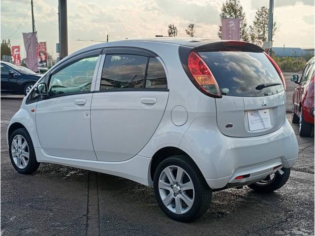 弊社のご購入プランはベースが法定点検無しでのご案内です。点検有の車両を購入しても全く整備されてなかったと言った経験は御座いませんか？　弊社では選べるプランをご提供させて頂いております。