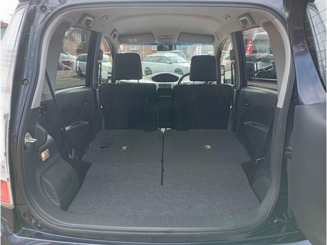 ムーヴ カスタム　ＲＳ　４ＷＤ　ターボ　ダイハツ純正１４インチＡＷ　スマートキー　ｍｏｍｏステアリング　オートエアコン　シート洗浄済み　純正ＨＩＤ　純正フォグ（22枚目）