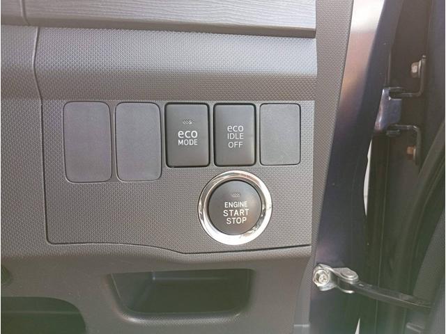 ムーヴ カスタム　ＲＳ　４ＷＤ　ターボ　ダイハツ純正１４インチＡＷ　スマートキー　ｍｏｍｏステアリング　オートエアコン　シート洗浄済み　純正ＨＩＤ　純正フォグ（30枚目）