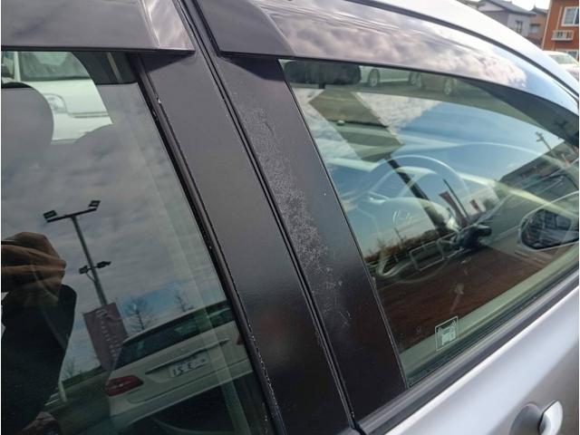 シビック １．８Ｇ　５ＭＴ　ＲＢオデッセイ純正１７ＡＷ　前登録関東地方　社外ナビ　スペアキー　ＥＴＣ　オートエアコン（18枚目）