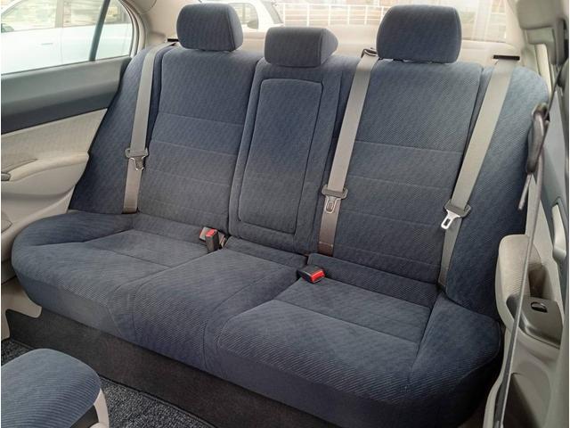 シビック １．８Ｇ　５ＭＴ　ＲＢオデッセイ純正１７ＡＷ　前登録関東地方　社外ナビ　スペアキー　ＥＴＣ　オートエアコン（23枚目）