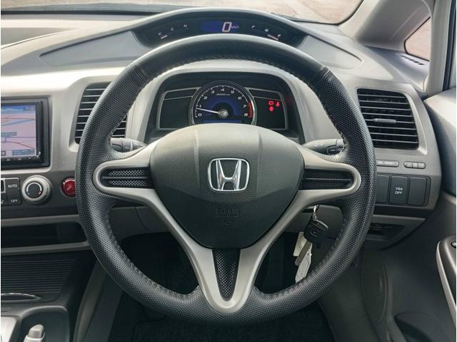 シビック １．８Ｇ　５ＭＴ　ＲＢオデッセイ純正１７ＡＷ　前登録関東地方　社外ナビ　スペアキー　ＥＴＣ　オートエアコン（27枚目）