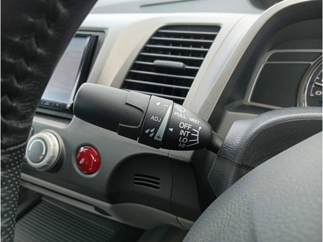 シビック １．８Ｇ　５ＭＴ　ＲＢオデッセイ純正１７ＡＷ　前登録関東地方　社外ナビ　スペアキー　ＥＴＣ　オートエアコン（34枚目）