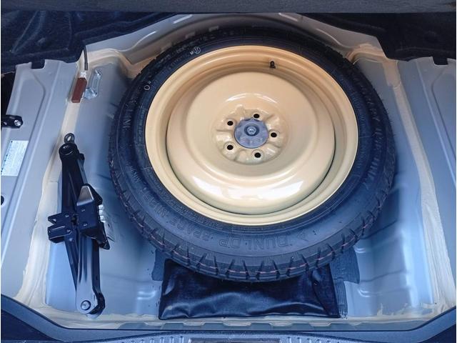 クラウンマジェスタ Ｆバージョン　レザーシート　色替黒　社外エアロ　社外リアスポイラー　社外２０ＡＷ　ＲＳＲ車高調　純正ＳＤナビ　Ｂｌｕ－ｒａｙ　クルコン　全席パワーシート　シートヒーター　サンシェード　ドアイージークローザー（56枚目）