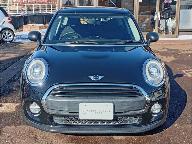 MINI ワン 純正HDDナビ 社外地デジチューナー ETC スタッドレスタイヤ 純正15インチホイール 純正LEDヘッドライト 純正LEDフォグ バックフォグ 室内クリーニング済み スペアキー(2枚目)