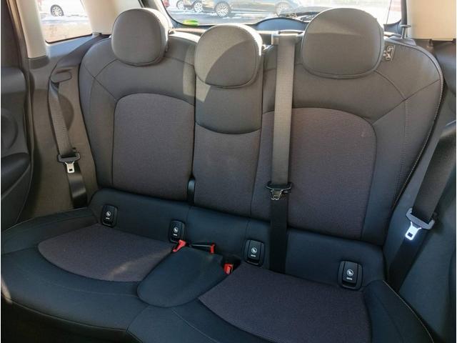 MINI ワン 純正HDDナビ 社外地デジチューナー ETC スタッドレスタイヤ 純正15インチホイール 純正LEDヘッドライト 純正LEDフォグ バックフォグ 室内クリーニング済み スペアキー(21枚目)