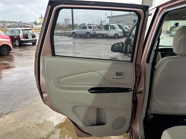 ｅＫワゴン Ｍ　検２年　関東仕入　キーレス　オートエアコン（25枚目）