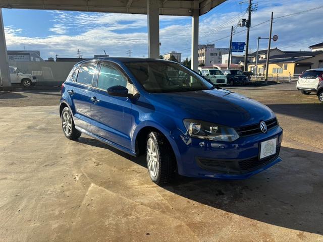 ポロ ＴＳＩコンフォートライン　検２年　関東仕入　鈑金塗装付　ナビ　ＥＴＣ　キーレス（3枚目）