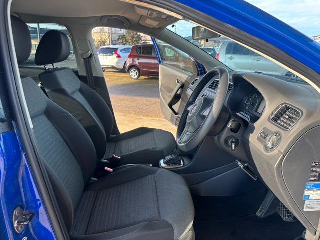 ポロ ＴＳＩコンフォートライン　検２年　関東仕入　鈑金塗装付　ナビ　ＥＴＣ　キーレス（13枚目）