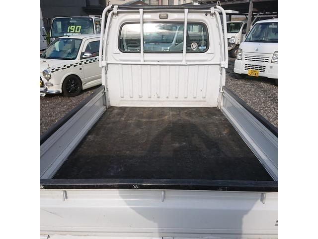 サンバートラック ＴＣ　エアコン　パワステ　４ＷＤ（8枚目）
