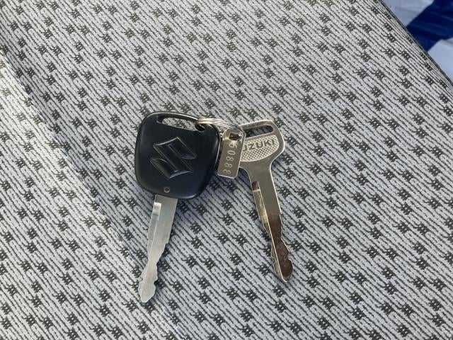 キャリイトラック 農繁スペシャル 4型 4WD 5MT(5枚目)