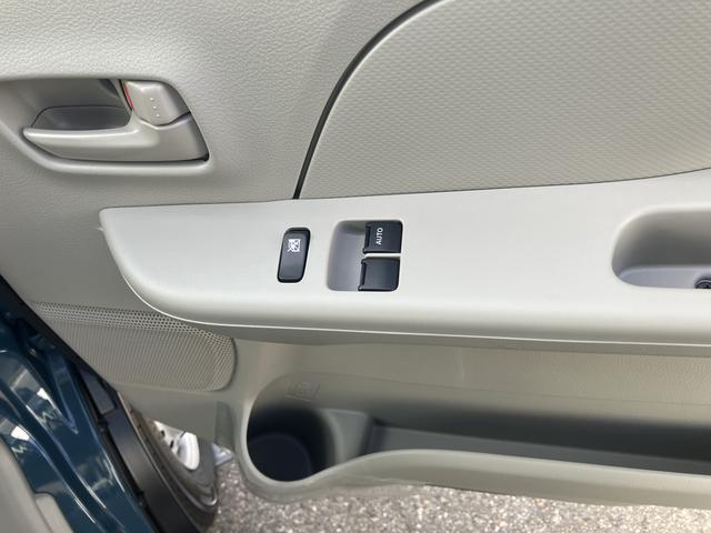 エブリイ PAリミテッド 6型 4WD CVT ラジオ スズキセーフティーサポート(3枚目)