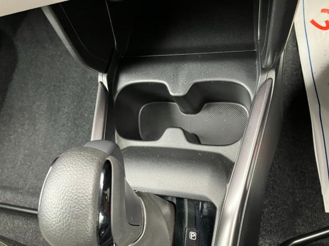 スイフト ＨＹＢＲＩＤ　ＭＺ　２ＷＤ　ＣＶＴ　スズキセーフティーサポート（11枚目）