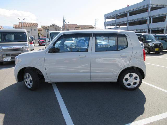 �X�Y�L�F�蒆�ÎԂɂ͎ԗ���Ԃ��ڂ����L�ڂ����\���f�����Ă���܂��B