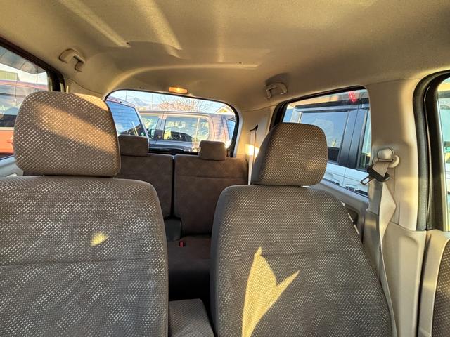 営業時間１０時〜１８時３０分（火曜除く）。スタッフ一同心よりお待ちしております。