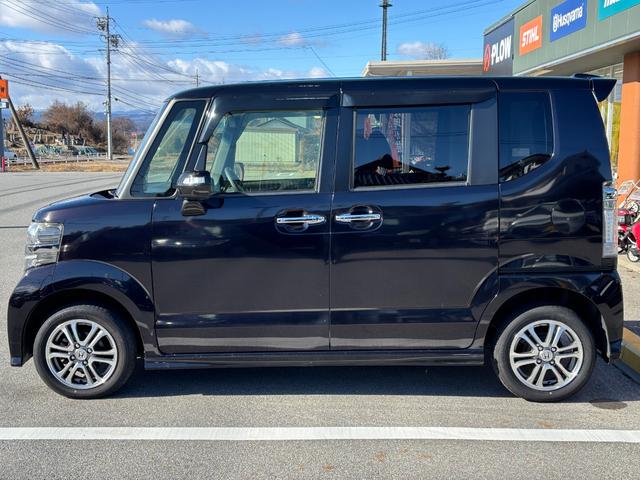 N-BOXカスタム G SSパッケージ 4WD ETC バックカメラ ナビ 両側パワースライド ABS シートヒーター 盗難防止装置 助手席エアバック HID(12枚目)
