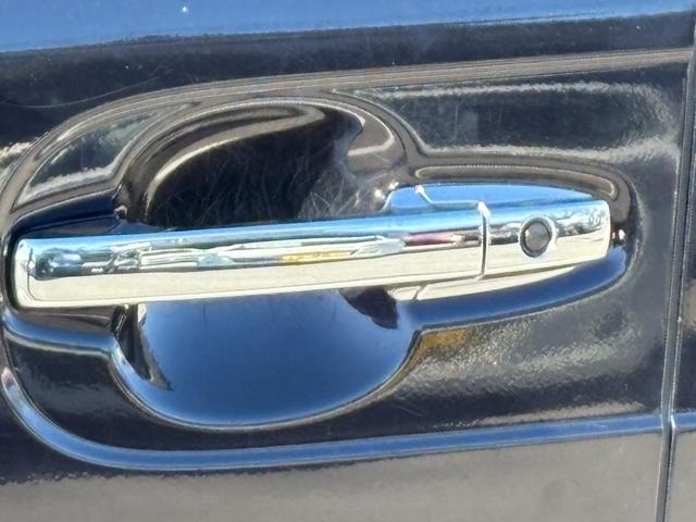 N-BOXカスタム G SSパッケージ 4WD ETC バックカメラ ナビ 両側パワースライド ABS シートヒーター 盗難防止装置 助手席エアバック HID(19枚目)