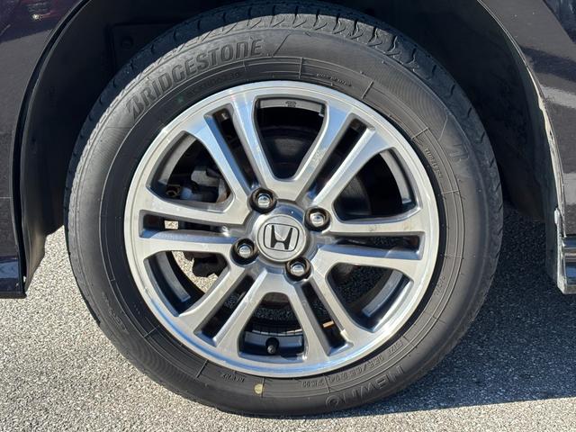 N-BOXカスタム G SSパッケージ 4WD ETC バックカメラ ナビ 両側パワースライド ABS シートヒーター 盗難防止装置 助手席エアバック HID(26枚目)