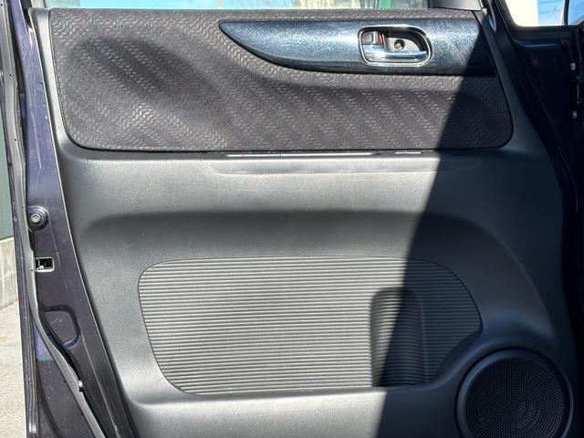 N-BOXカスタム G SSパッケージ 4WD ETC バックカメラ ナビ 両側パワースライド ABS シートヒーター 盗難防止装置 助手席エアバック HID(55枚目)