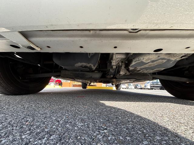 ｅＫワゴン Ｅ　ベンチシート　キーレス　助手席エアバック　衝突安全ボディ　運転席エアバック　ＡＢＳ（61枚目）