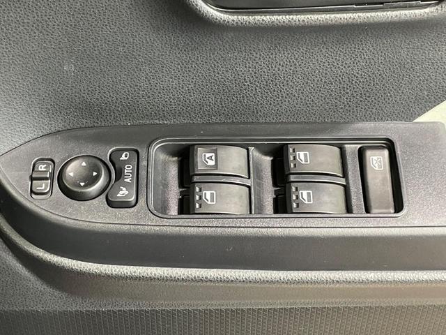 タント Ｘ　電動スライドドア　純正ＳＤナビ　バックカメラ　スマートアシスト　禁煙車　コーナーセンサー　スマートキー　ＬＥＤヘッド　オートハイビーム　オートライト　オートエアコン　Ｂｌｕｅｔｏｏｔｈ　ＣＤ（45枚目）