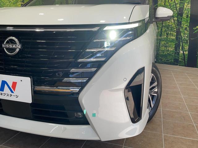 セレナ ハイウェイスターＶ　純正１２．３型ナビ　両側電動スライドドア　アラウンドビューモニター　プロパイロット　禁煙車　コーナーセンサー　スマートキー　ＬＥＤヘッドライト　ビルトインＥＴＣ　オートハイビーム　車線逸脱警報（13枚目）