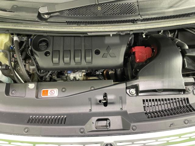 デリカD:5 P 4WD 両側電動スライドドア バックカメラ e-Assist レーダークルーズ パワーバックドア 前席シートヒーター 運転席パワーシート コーナーセンサー LEDヘッドライト ステアリングヒーター(18枚目)