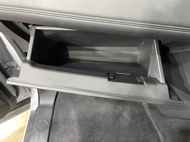 デリカD:5 P 4WD 両側電動スライドドア バックカメラ e-Assist レーダークルーズ パワーバックドア 前席シートヒーター 運転席パワーシート コーナーセンサー LEDヘッドライト ステアリングヒーター(50枚目)