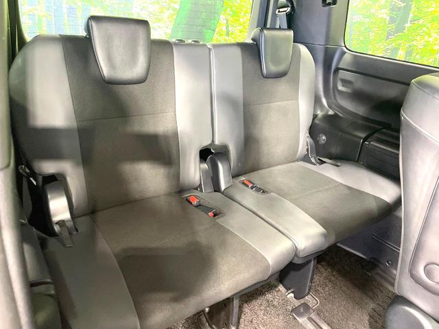 ノア Si ダブルバイビーII 4WD セーフティーセンス 両側電動ドア SDナビ 後席モニター バックカメラ 禁煙車 コーナーセンサー スマートキー LEDヘッド ビルトインETC クルコン オートハイビーム 車線逸脱警報(10枚目)