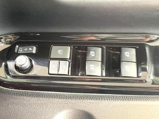 ノア Si ダブルバイビーII 4WD セーフティーセンス 両側電動ドア SDナビ 後席モニター バックカメラ 禁煙車 コーナーセンサー スマートキー LEDヘッド ビルトインETC クルコン オートハイビーム 車線逸脱警報(43枚目)