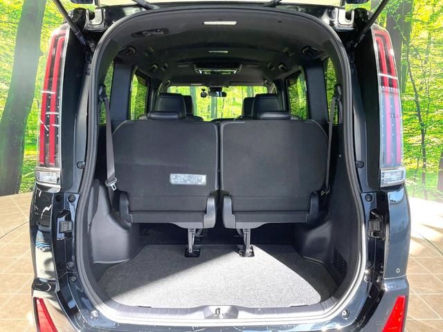 ノア Si ダブルバイビーII 4WD セーフティーセンス 両側電動ドア SDナビ 後席モニター バックカメラ 禁煙車 コーナーセンサー スマートキー LEDヘッド ビルトインETC クルコン オートハイビーム 車線逸脱警報(52枚目)