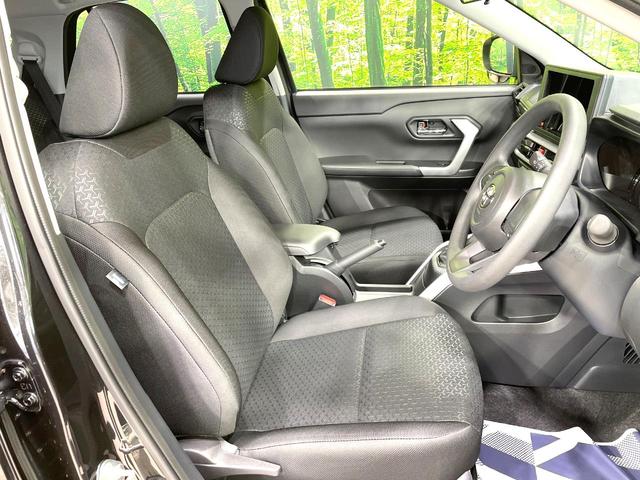 ライズ Ｘ　登録済未使用車　スマートアシスト　コーナーセンサー　スマートキー　ＬＥＤヘッド　オートハイビーム　車線逸脱警報　オートライト　純正１６ＡＷ　プライバシーガラス　アイドリングストップ（8枚目）