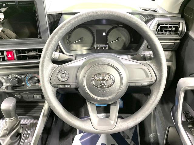 ライズ Ｘ　登録済未使用車　スマートアシスト　コーナーセンサー　スマートキー　ＬＥＤヘッド　オートハイビーム　車線逸脱警報　オートライト　純正１６ＡＷ　プライバシーガラス　アイドリングストップ（11枚目）