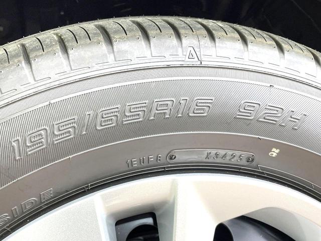ライズ Ｘ　登録済未使用車　スマートアシスト　コーナーセンサー　スマートキー　ＬＥＤヘッド　オートハイビーム　車線逸脱警報　オートライト　純正１６ＡＷ　プライバシーガラス　アイドリングストップ（35枚目）
