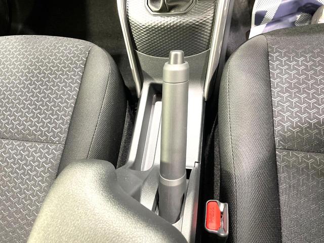 ライズ Ｘ　登録済未使用車　スマートアシスト　コーナーセンサー　スマートキー　ＬＥＤヘッド　オートハイビーム　車線逸脱警報　オートライト　純正１６ＡＷ　プライバシーガラス　アイドリングストップ（47枚目）