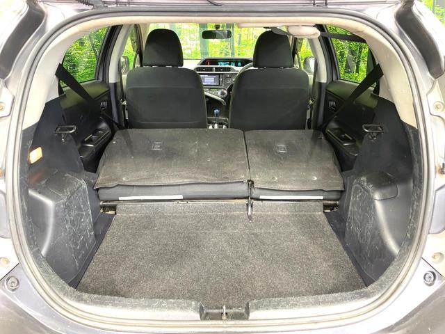 アクア S 純正SDナビ バックカメラ ETC オートエアコン Bluetooth接続 CD/DVD再生 フルセグTV キーレスエントリー 盗難防止システム 横滑り防止システム 電動格納ミラー プライバシーガラス(10枚目)