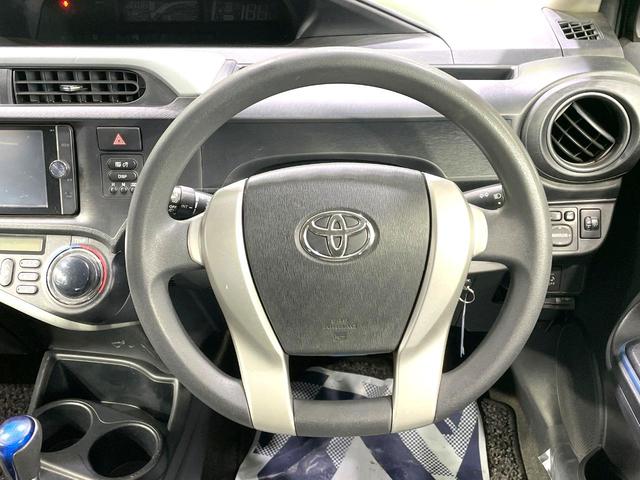 アクア S 純正SDナビ バックカメラ ETC オートエアコン Bluetooth接続 CD/DVD再生 フルセグTV キーレスエントリー 盗難防止システム 横滑り防止システム 電動格納ミラー プライバシーガラス(11枚目)