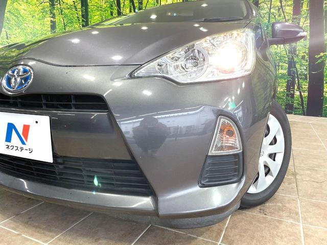 アクア S 純正SDナビ バックカメラ ETC オートエアコン Bluetooth接続 CD/DVD再生 フルセグTV キーレスエントリー 盗難防止システム 横滑り防止システム 電動格納ミラー プライバシーガラス(12枚目)