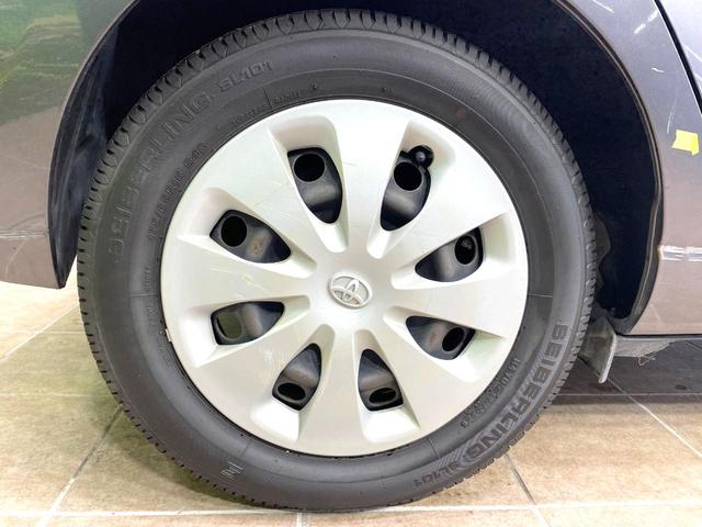 アクア S 純正SDナビ バックカメラ ETC オートエアコン Bluetooth接続 CD/DVD再生 フルセグTV キーレスエントリー 盗難防止システム 横滑り防止システム 電動格納ミラー プライバシーガラス(29枚目)