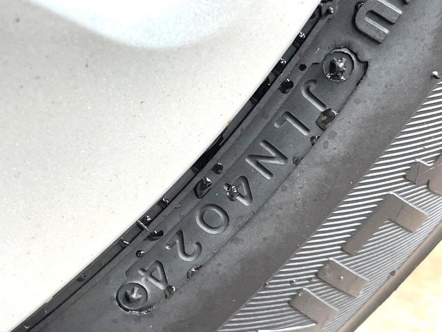 アクア S 純正SDナビ バックカメラ ETC オートエアコン Bluetooth接続 CD/DVD再生 フルセグTV キーレスエントリー 盗難防止システム 横滑り防止システム 電動格納ミラー プライバシーガラス(32枚目)