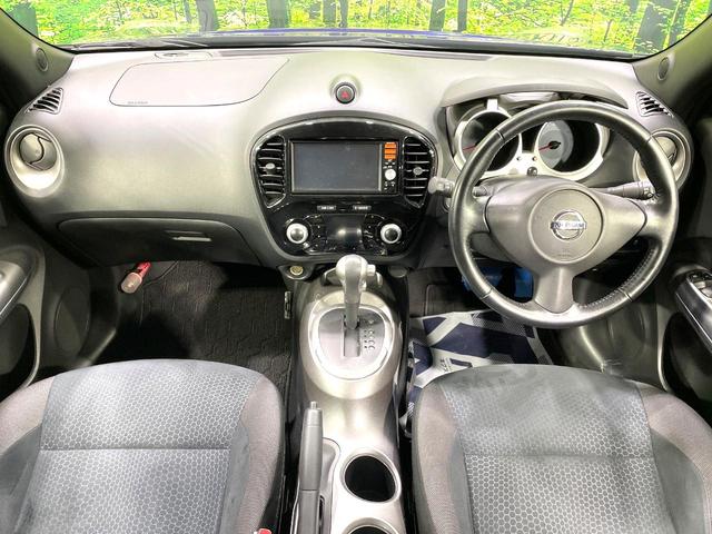 ジューク 15RX エアロ 純正SDナビ バックカメラ 禁煙車 スマートキー ETC オートライト オートエアコン 純正17インチアルミ Bluetooth CD フルセグ(2枚目)