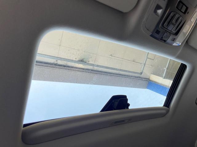 アルファード 2.5S Cパッケージ メーカーナビ サンルーフ 後席モニター モデリスタエアロ 全周囲カメラ 衝突軽減 JBLサウンド 両側電動ドア 禁煙車 電動リアゲート レザー調シート 前席シートエアコン 前後席パワーシート ドラレコ(7枚目)